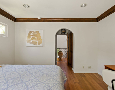 1407 N Beverly Drive - Photo Thumbnail 49