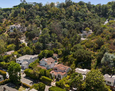 1407 N Beverly Drive - Photo Thumbnail 53