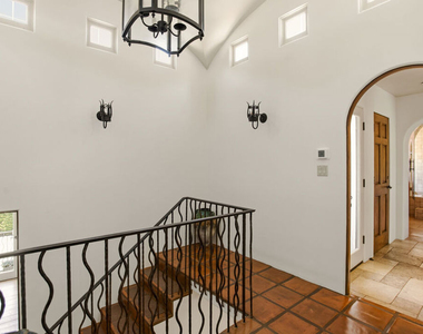 1407 N Beverly Drive - Photo Thumbnail 35