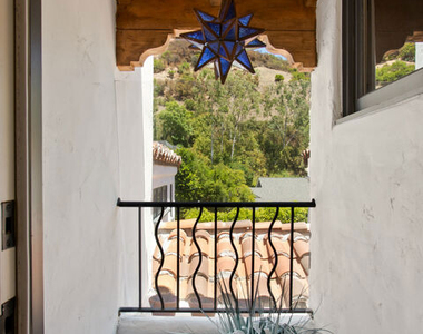 1407 N Beverly Drive - Photo Thumbnail 40