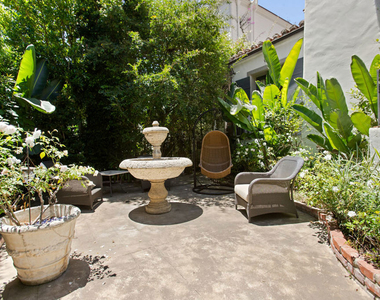 1407 N Beverly Drive - Photo Thumbnail 7