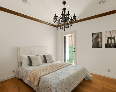 1407 N Beverly Drive - Photo Thumbnail 24