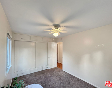 8905 Nogal Avenue - Photo Thumbnail 6