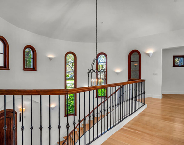 2134 La Mesa Drive - Photo Thumbnail 23
