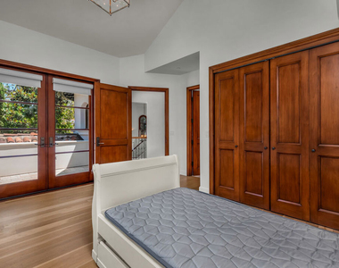 2134 La Mesa Drive - Photo Thumbnail 37