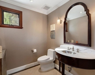 2134 La Mesa Drive - Photo Thumbnail 7