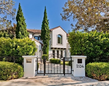2134 La Mesa Drive - Photo Thumbnail 1