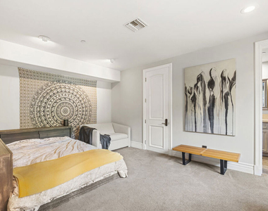 2422 Cazaux Place - Photo Thumbnail 45