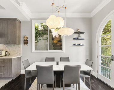 2422 Cazaux Place - Photo Thumbnail 26