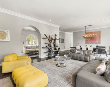 2422 Cazaux Place - Photo Thumbnail 10