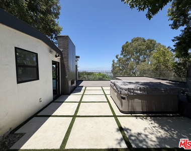 3565 Multiview Drive - Photo Thumbnail 18