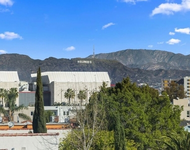 938 S Orange Grove Avenue - Photo Thumbnail 30