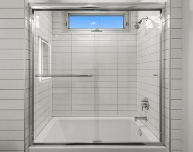 938 S Orange Grove Avenue - Photo Thumbnail 19