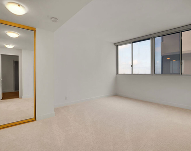 17352 W Sunset Boulevard - Photo Thumbnail 23