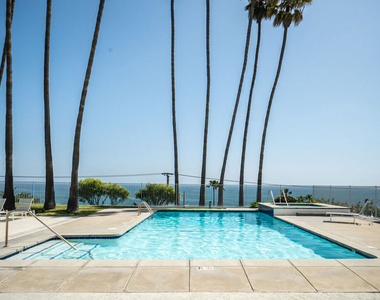17352 W Sunset Boulevard - Photo Thumbnail 1