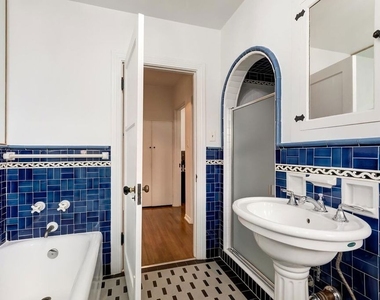 1511 Pandora Avenue - Photo Thumbnail 22
