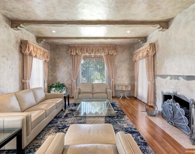 1511 Pandora Avenue - Photo Thumbnail 5