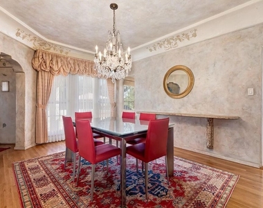 1511 Pandora Avenue - Photo Thumbnail 10
