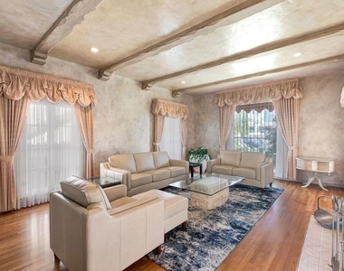 1511 Pandora Avenue - Photo Thumbnail 7