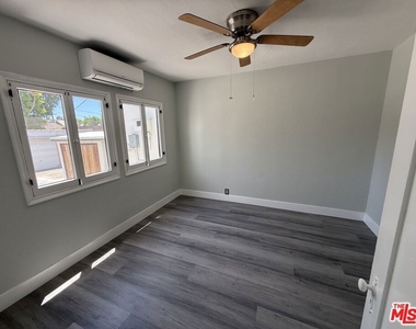 92 S Sunnyslope Avenue - Photo Thumbnail 10
