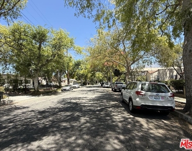92 S Sunnyslope Avenue - Photo Thumbnail 21