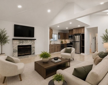 806 Navy Street - Photo Thumbnail 2