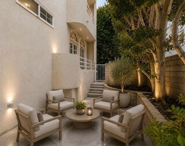 9921 Durant Drive - Photo Thumbnail 22