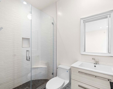 9921 Durant Drive - Photo Thumbnail 16