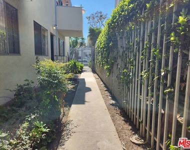 8853 Alcott Street - Photo Thumbnail 7