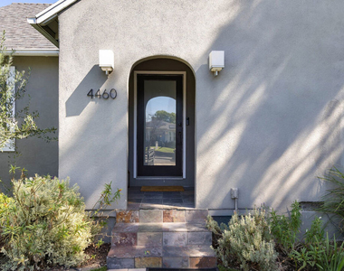 4460 Stansbury Avenue - Photo Thumbnail 2