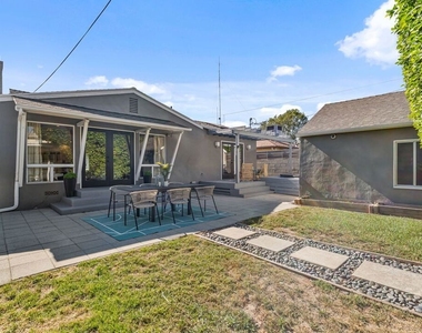 4460 Stansbury Avenue - Photo Thumbnail 43