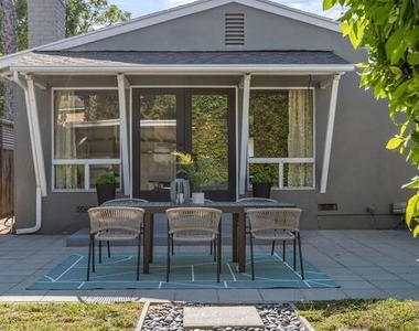 4460 Stansbury Avenue - Photo Thumbnail 41