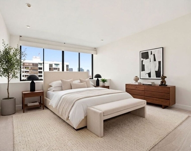 10724 Wilshire Boulevard - Photo Thumbnail 16