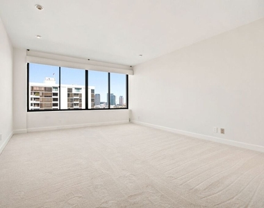 10724 Wilshire Boulevard - Photo Thumbnail 17