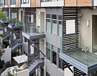 1250 N Harper Avenue - Photo Thumbnail 22