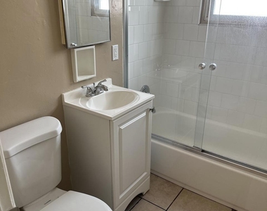 623 Prescott Avenue - Photo Thumbnail 6