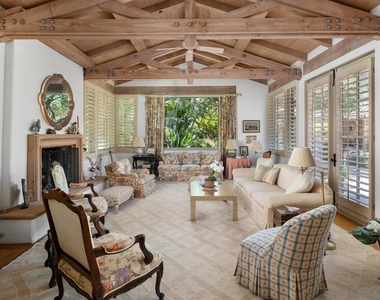 17240 Avenida De Acacias - Photo Thumbnail 3