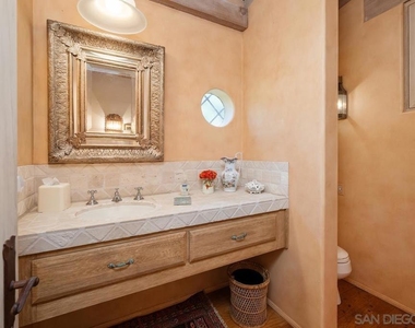 17240 Avenida De Acacias - Photo Thumbnail 7