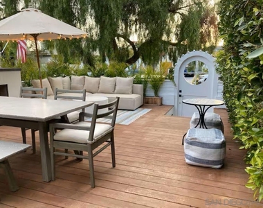 457 E Avenue - Photo Thumbnail 10