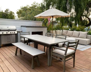 457 E Avenue - Photo Thumbnail 9