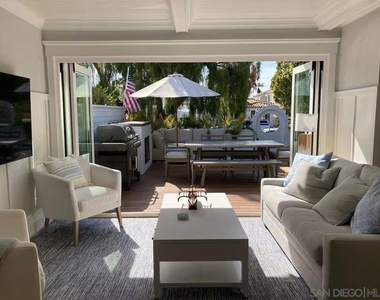 457 E Avenue - Photo Thumbnail 1