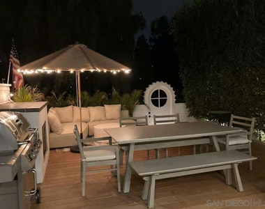 457 E Avenue - Photo Thumbnail 12