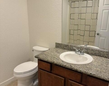 78650 Avenue 42 - Photo Thumbnail 10