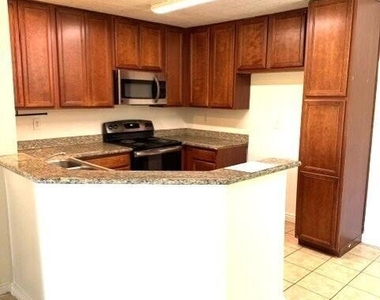 78650 Avenue 42 - Photo Thumbnail 12