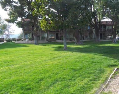 9651 Spyglass Avenue - Photo Thumbnail 10