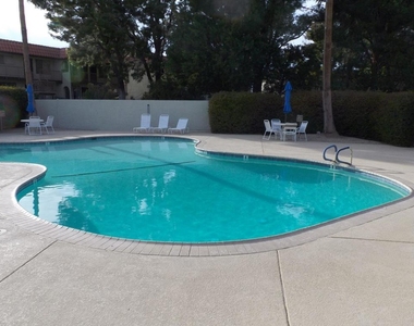 9651 Spyglass Avenue - Photo Thumbnail 15