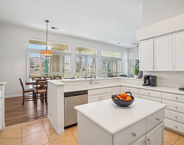 55285 Laurel - Photo Thumbnail 18