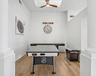 55285 Laurel - Photo Thumbnail 11