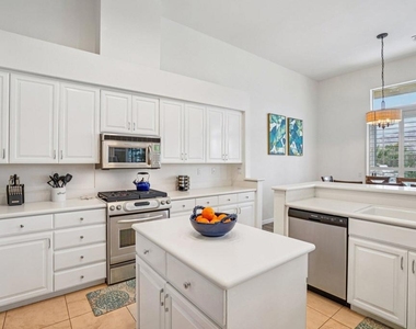 55285 Laurel - Photo Thumbnail 19