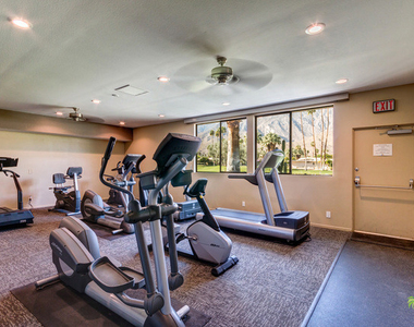 1533 E Canyon Estates Drive - Photo Thumbnail 42